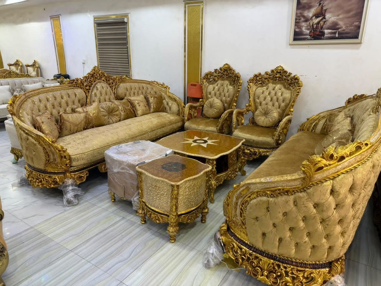 Noble Royal Chair view 1