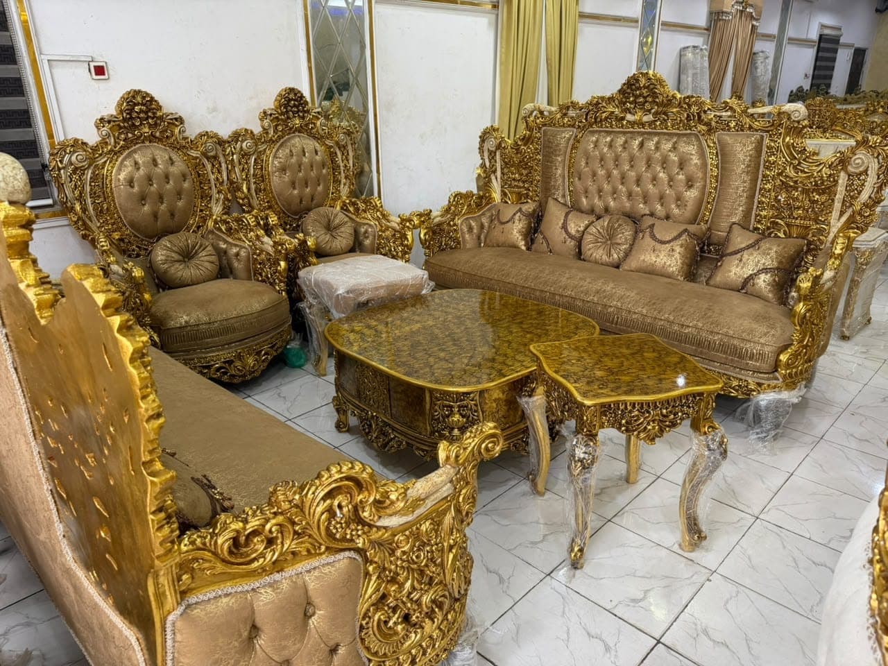 Regency Royal Chair view 1